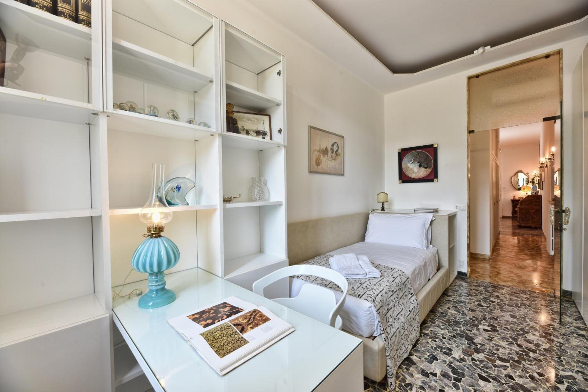 Soderini Splendor: First Floor Palazzo Charm At Castello Square * Venice